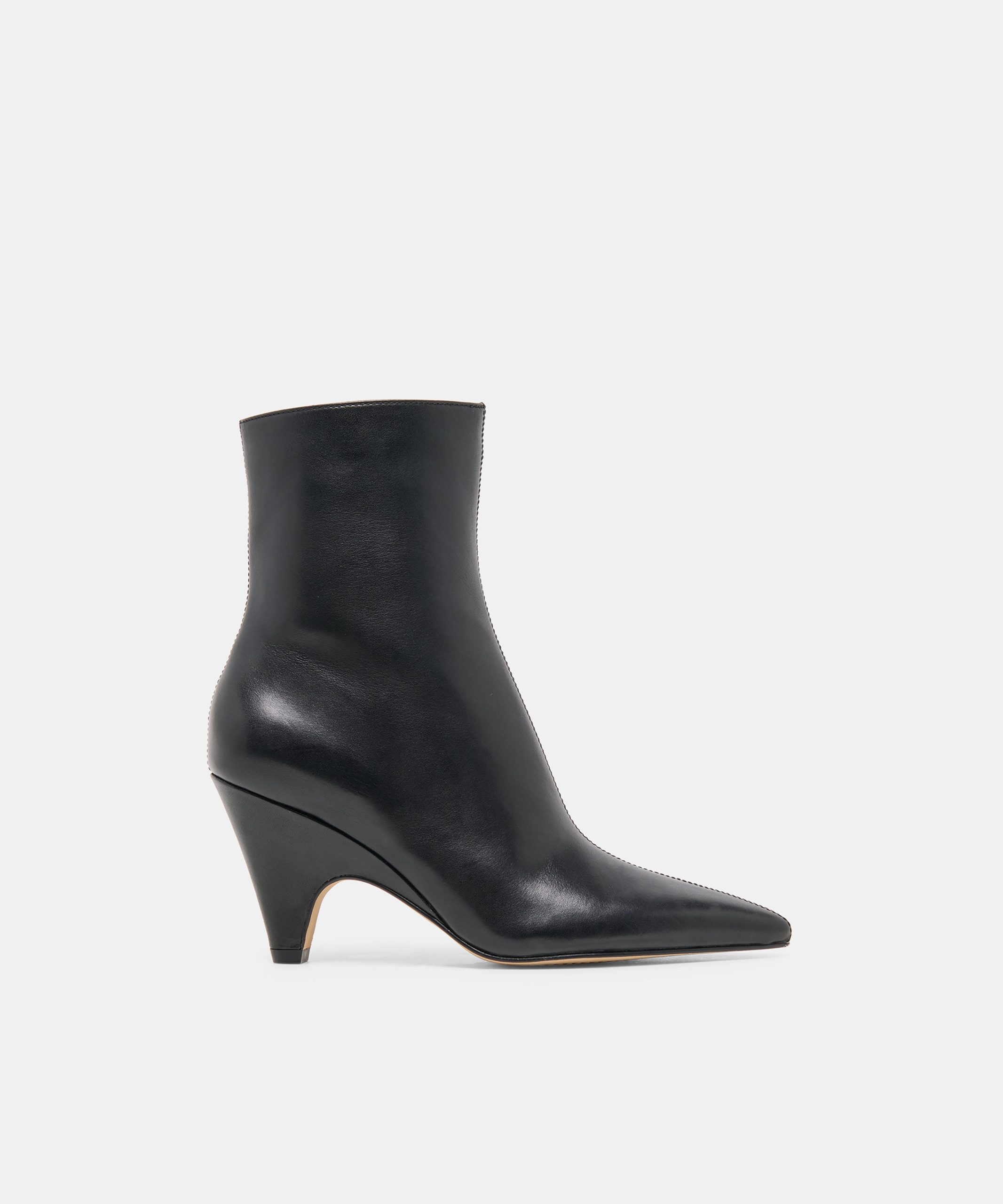 DOLCEVITA-BOOT_CRUZ_BLACKLEATHER-02_2b7c0a1f-16b2-43bd-8494-ff8763495b48