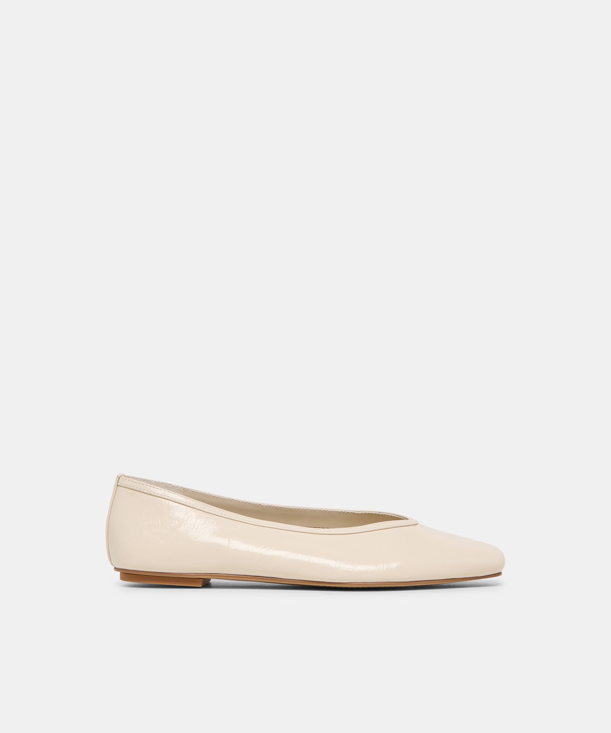 DOLCEVITA-FLAT_CARET_BONELEATHER-02_4c0a26a4-31e2-428b-82d7-c96daccf4349