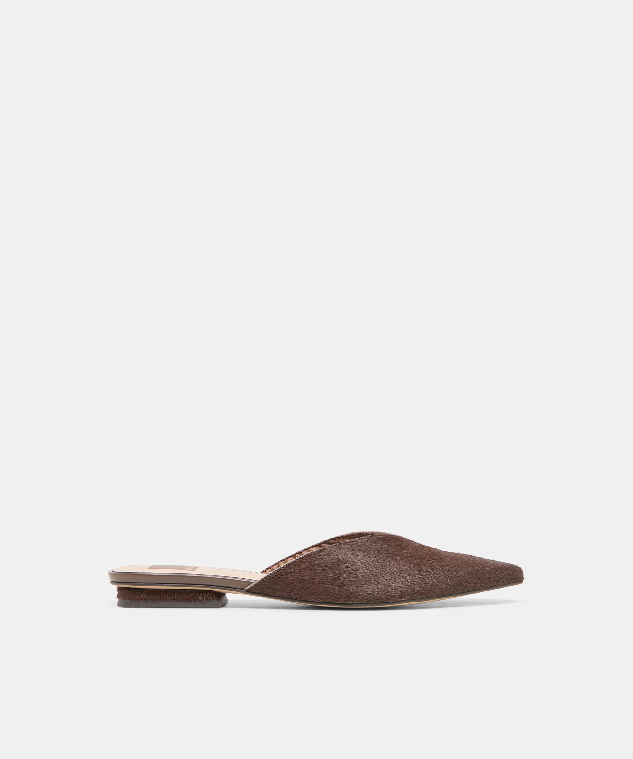 DOLCEVITA-FLAT_ELM_CHESTNUTCALFHAIR-02_4c1f011e-a20d-46a5-8cc9-03a0db85f83c