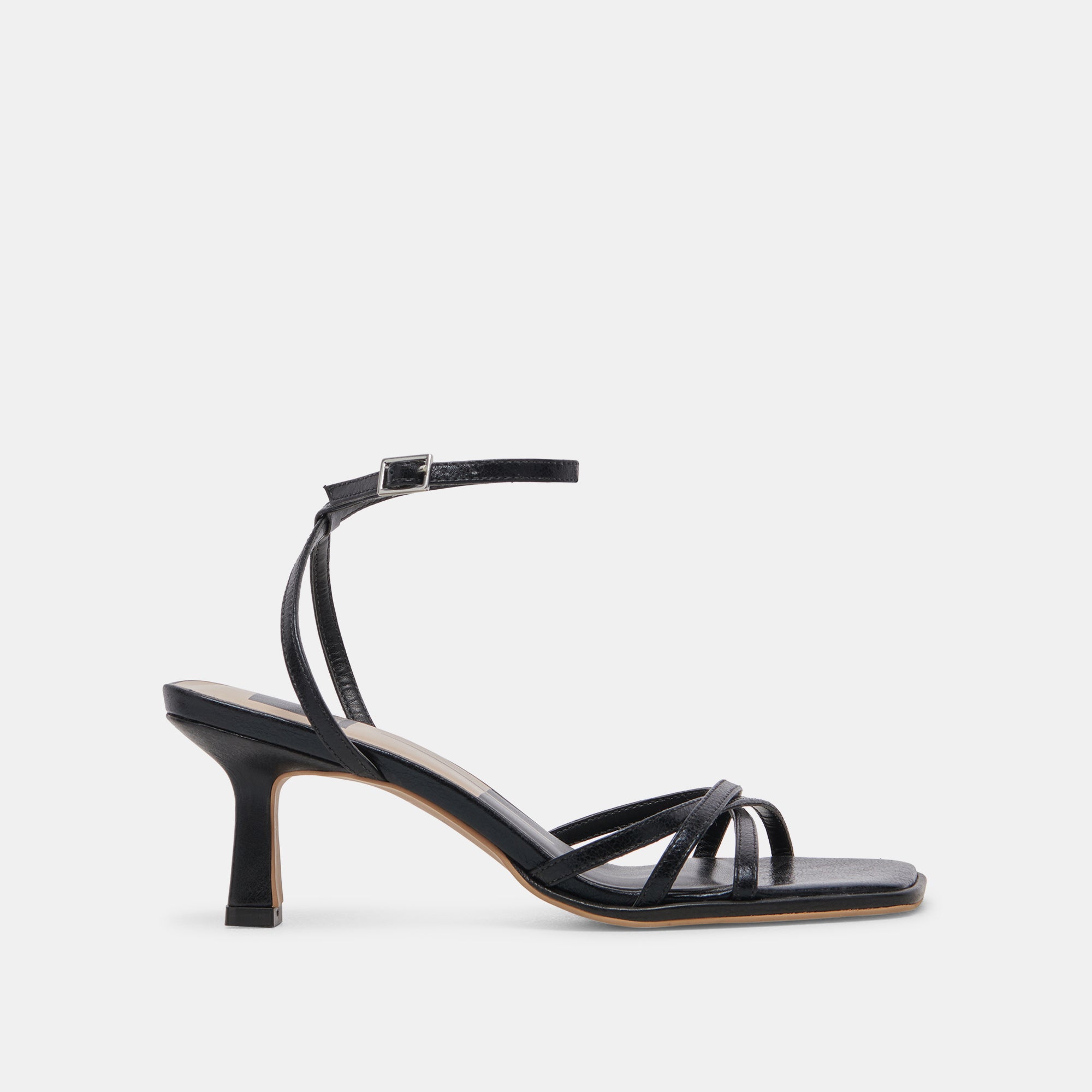 DOLCEVITA-HEELS_MANJI_MIDNIGHTPATENTLEATHER-02_96b7aa55-171e-43e1-846e-559f672132c0