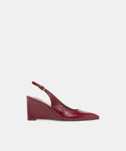 EVELAN WEDGES GARNET LEATHER