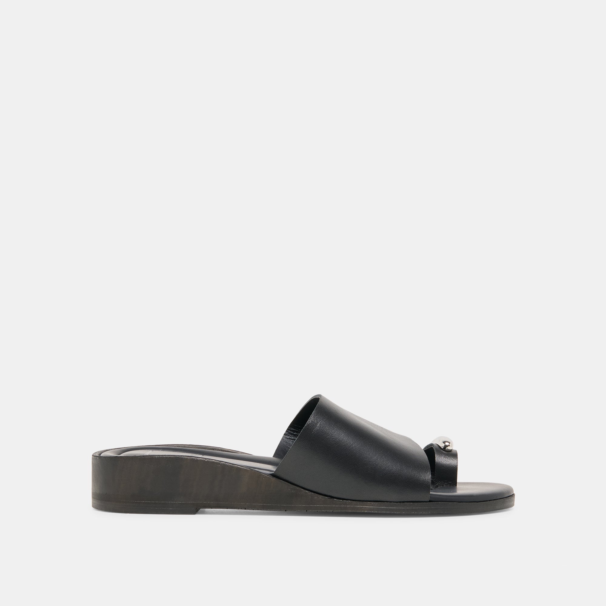 DOLCEVITA-SANDAL_MOXY_BLACKLEATHER-02